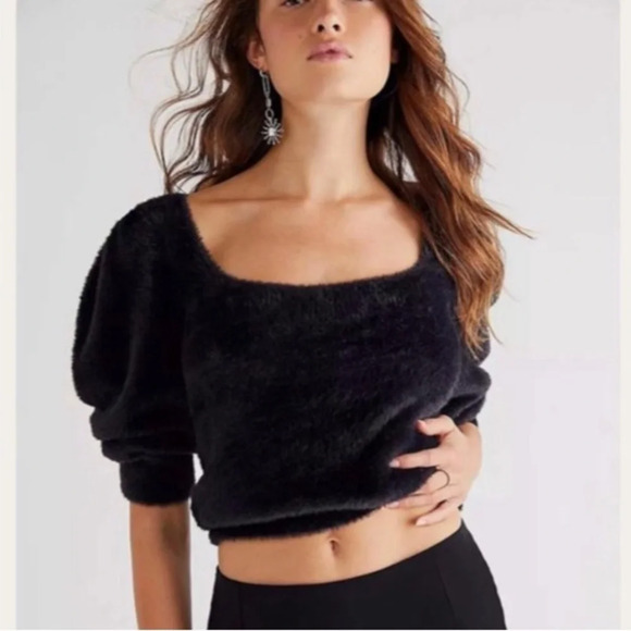 Free people Moonbeam black fuzzy pullover sweater size medium - Picture 1 of 16